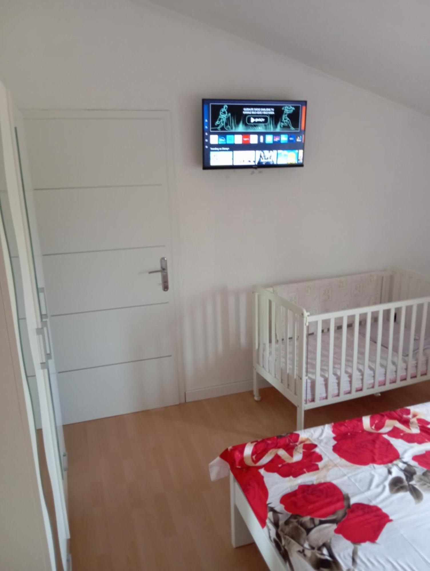Apartman Lana Lozovac Eksteriør bilde